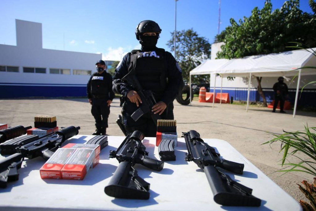 Pase de lista y entrega de armamento – H. Ayuntamiento de Playa del Carmen